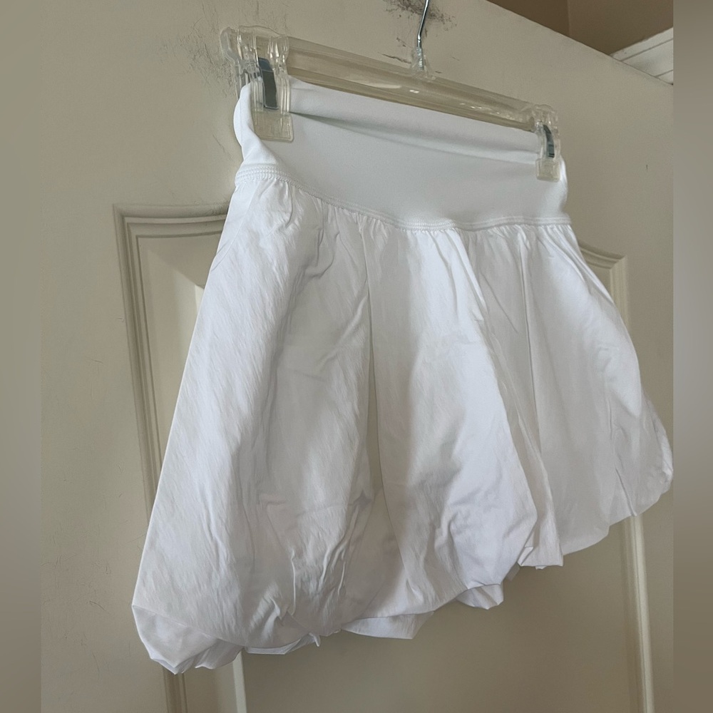 New! Offline by Aerie White Bubble Skort Shorts Mixed Media Women’s Size Medium - Picture 8 of 11